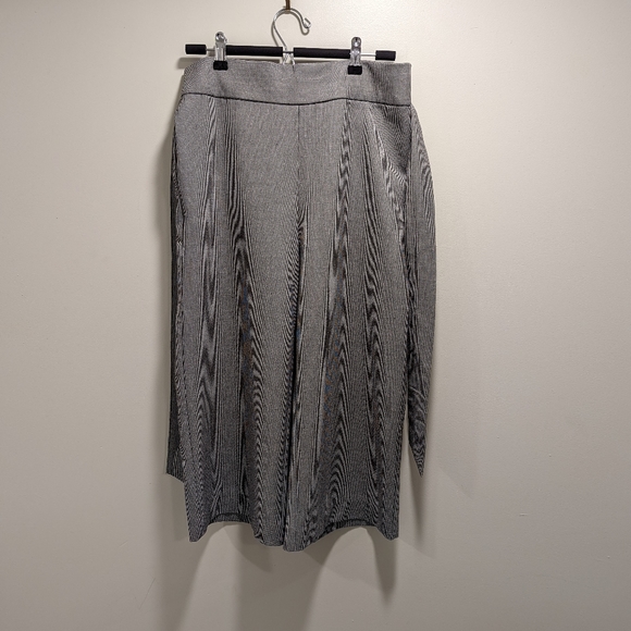 Zara wide legged cropped trousers - Picture 4 of 5